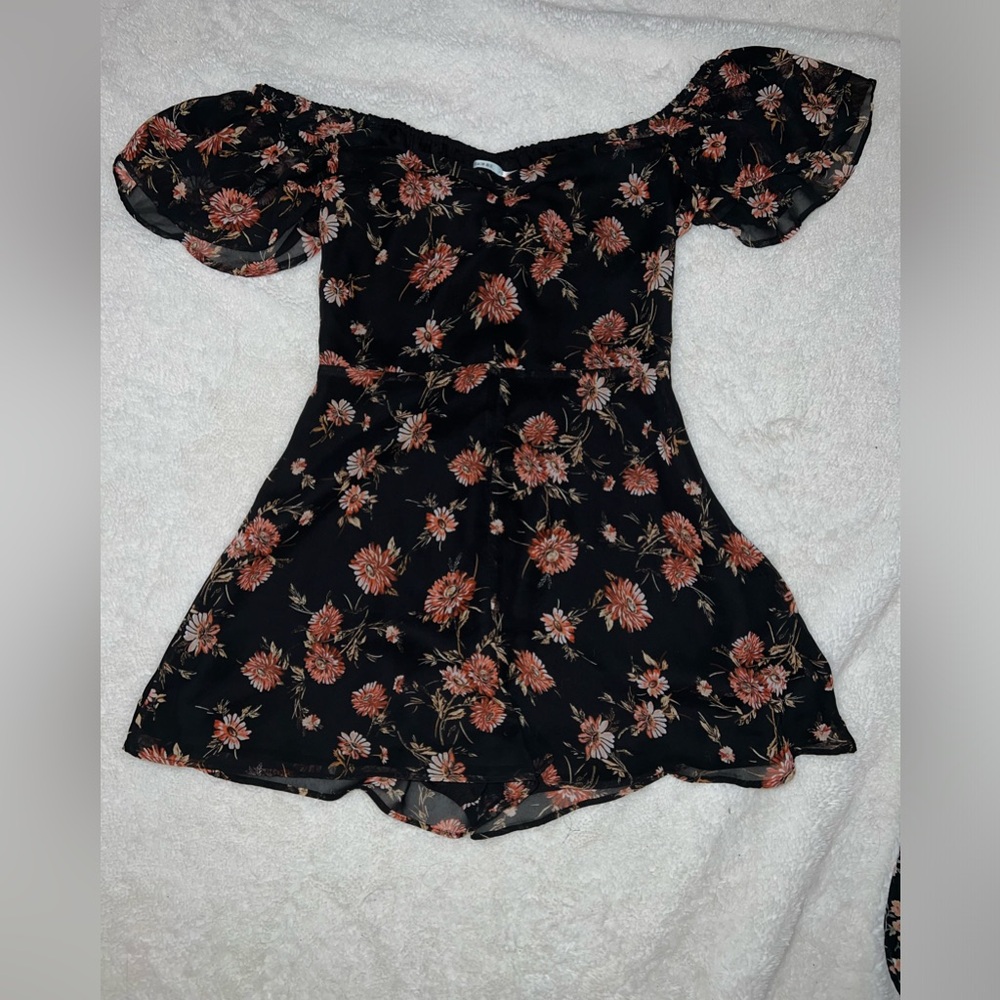 Stylish romper size XS